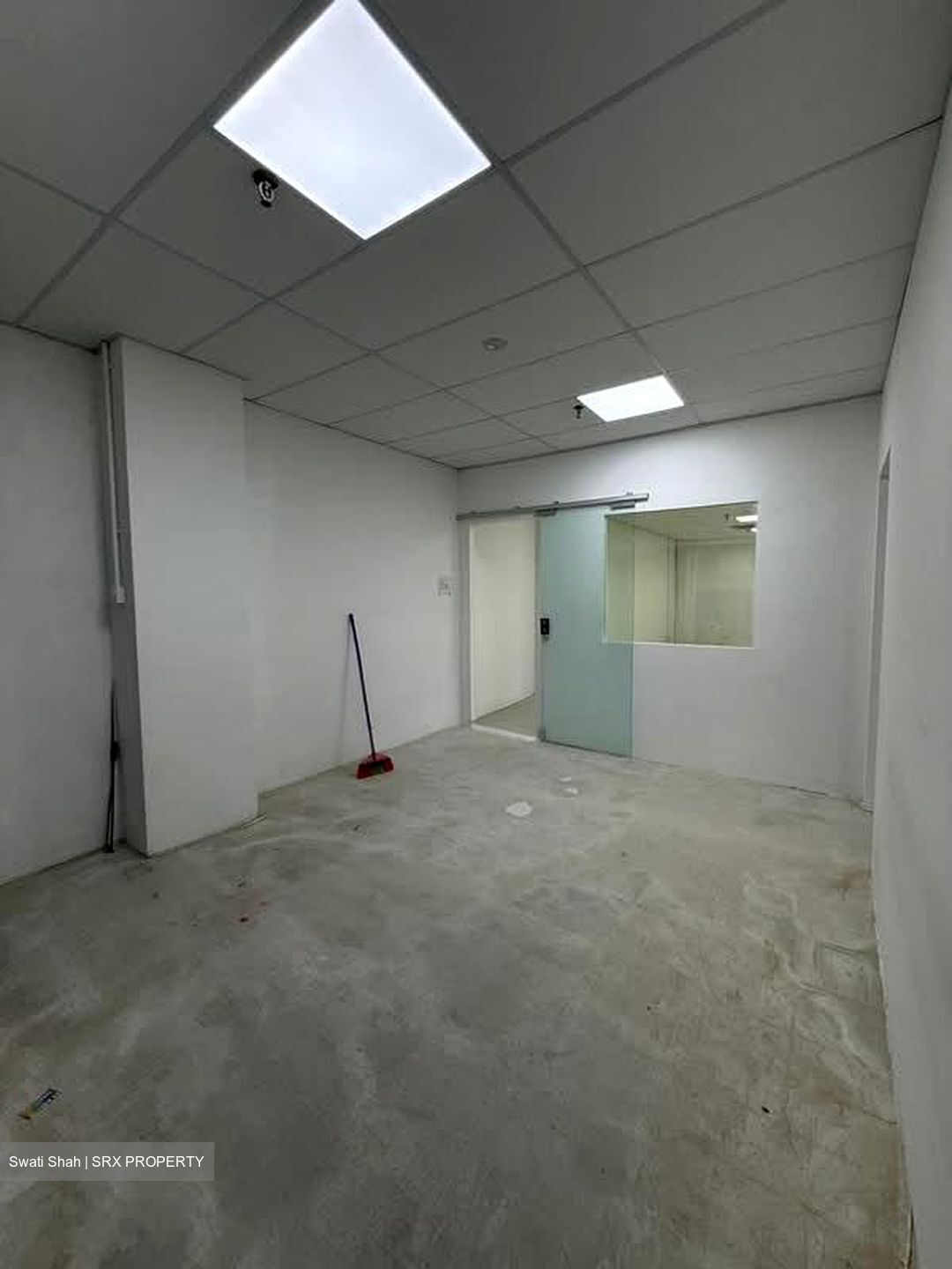 Textile Centre (D7), Office #575778771